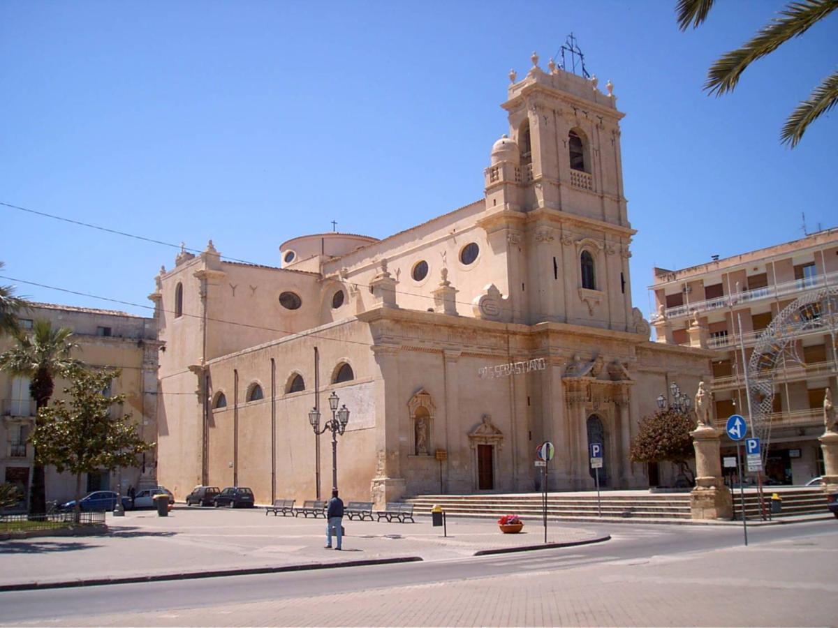 A Za' Nella Avola Vila Exterior foto