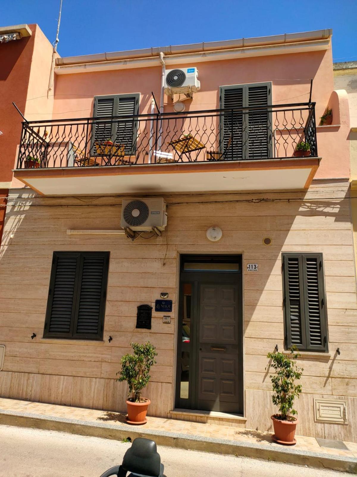 A Za' Nella Avola Vila Exterior foto